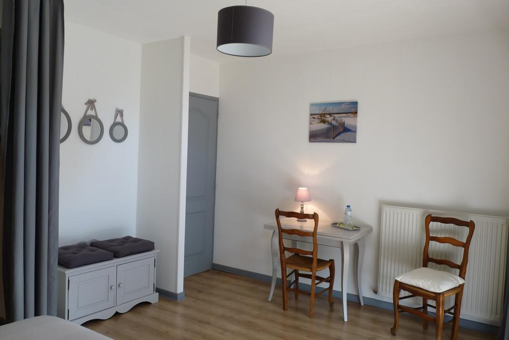 La Grange Aux Oiseaux Hotel Saint-Mesmin  Екстериор снимка